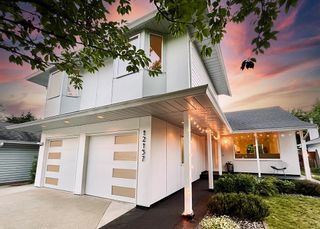 Photo 1: 12157 207A Street in Maple Ridge: Northwest Maple Ridge House for sale : MLS®# R2817791