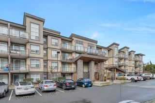 Photo 2: 401 30515 CARDINAL Avenue in Abbotsford: Abbotsford West Condo for sale in "TAMARIND WESTSIDE" : MLS®# R2866679
