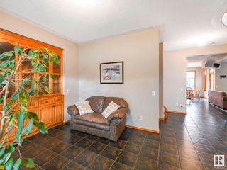 Photo 5: 3660 30 Street in Edmonton: Zone 30 House for sale : MLS®# E4393660