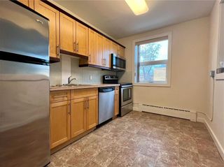 Photo 5: 7 550 Corydon Avenue in Winnipeg: Crescentwood Condominium for sale (1B)  : MLS®# 202401218