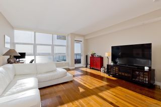 Photo 9: DOWNTOWN Condo for sale : 2 bedrooms : 1325 Pacific Hwy #2701 in San Diego