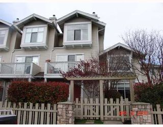 Photo 1: 4 6588 BARNARD Drive in Richmond: Terra Nova Townhouse for sale in "CAMBERLY" : MLS®# V763388