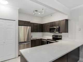 Photo 7: 1190 RICHARDS Street in Vancouver: Yaletown Townhouse for sale in "Park Plaza" (Vancouver West)  : MLS®# V1122605