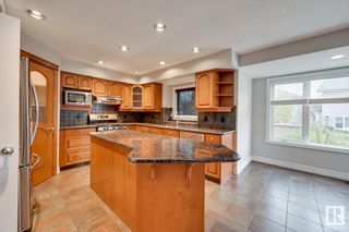 Photo 11: 2018 HILLIARD Place in Edmonton: Zone 14 House for sale : MLS®# E4317685
