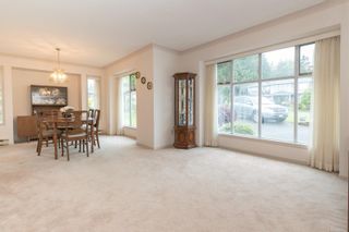 Photo 10: 2455 Costa Vista Pl in Central Saanich: CS Tanner House for sale : MLS®# 905755