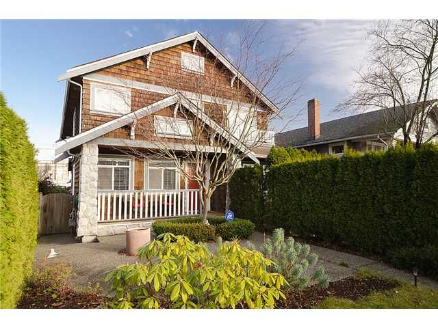 Main Photo: 2961 W 5TH Avenue in Vancouver: Kitsilano 1/2 Duplex for sale (Vancouver West)  : MLS®# V920656