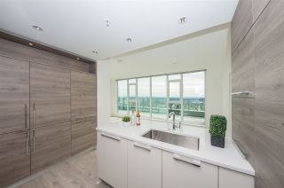 Photo 10: 2407 7303 NOBLE Lane in Burnaby: Edmonds BE Condo for sale (Burnaby East)  : MLS®# R2412181