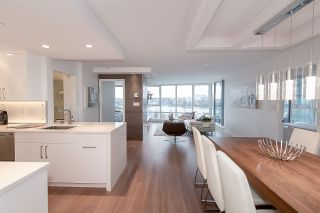 Main Photo: 701 1408 STRATHMORE Mews in Vancouver: Yaletown Condo for sale in "WEST ONE" (Vancouver West)  : MLS®# R2230906