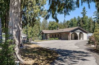 Photo 2: 9460 STAVE LAKE Street in Mission: Mission BC House for sale : MLS®# R2838506