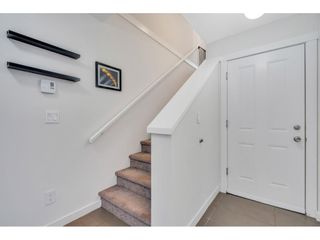 Photo 6: 44 101 FRASER Street in Port Moody: Port Moody Centre Townhouse for sale in "CORBEAU by MOSAIC" : MLS®# R2597138
