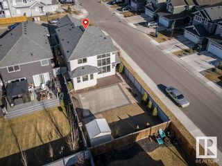 Photo 3: 2340 89 Street in Edmonton: Zone 53 House for sale : MLS®# E4383834