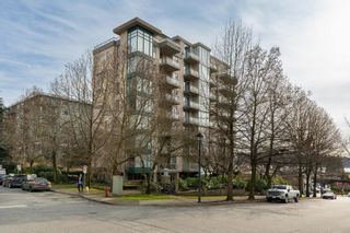 Photo 3: 502 588 16TH Street in West Vancouver: Ambleside Condo for sale : MLS®# R2859937
