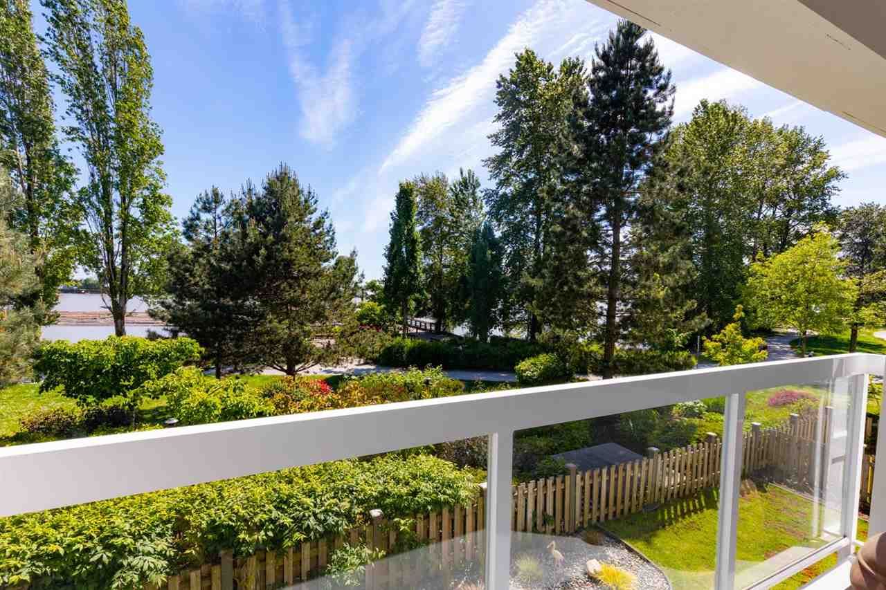 Main Photo: 209 3038 E KENT AVENUE SOUTH in Vancouver: South Marine Condo for sale in "SOUTH HAMPTON" (Vancouver East)  : MLS®# R2584764