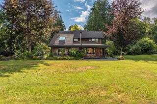 Photo 1: 2832 Lanyon Rd in Courtenay: CV Courtenay West House for sale (Comox Valley)  : MLS®# 850339