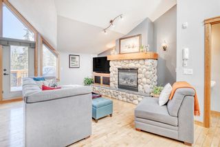 Photo 3: 207 75 Dyrgas Gate: Canmore Apartment for sale : MLS®# A2035696
