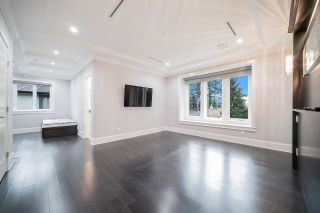 Photo 14: 1420 W 53RD Avenue in Vancouver: South Granville House for sale (Vancouver West)  : MLS®# R2841305