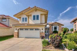 Main Photo: 221 Santana Mews NW in Calgary: Sandstone Valley Detached for sale : MLS®# A2076561