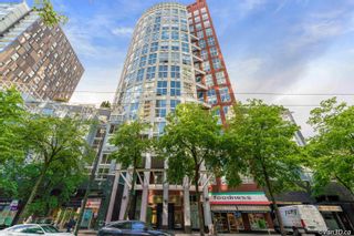 Photo 1: 1009 933 SEYMOUR Street in Vancouver: Downtown VW Condo for sale in "The Spot" (Vancouver West)  : MLS®# R2739210