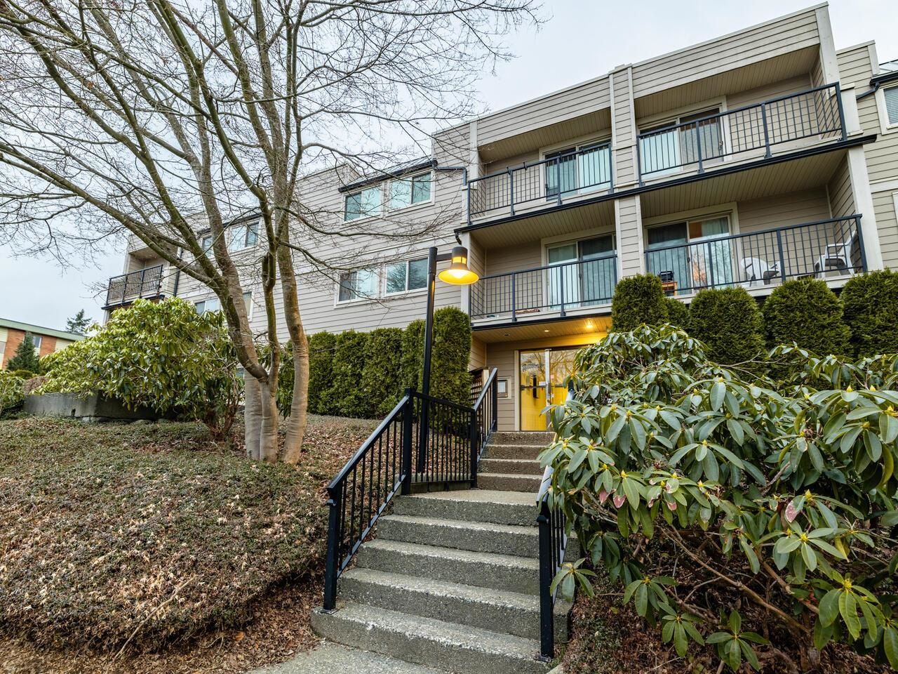 Main Photo: 303 1103 HOWIE Avenue in Coquitlam: Central Coquitlam Condo for sale in "Willows" : MLS®# R2656225