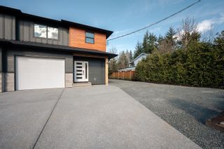 Photo 4: B 840 Nicholls Rd in Campbell River: CR Campbell River Central Half Duplex for sale : MLS®# 896251