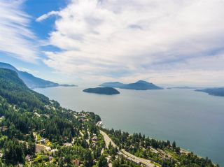 Photo 18: 440 TIMBERTOP Drive: Lions Bay House for sale (West Vancouver)  : MLS®# R2235810
