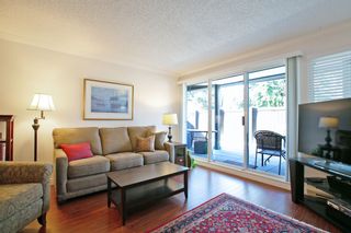 Photo 14: 109 1840 E SOUTHMERE Crescent in Surrey: Sunnyside Park Surrey Condo for sale in "Southmere Mews" (South Surrey White Rock)  : MLS®# R2656562