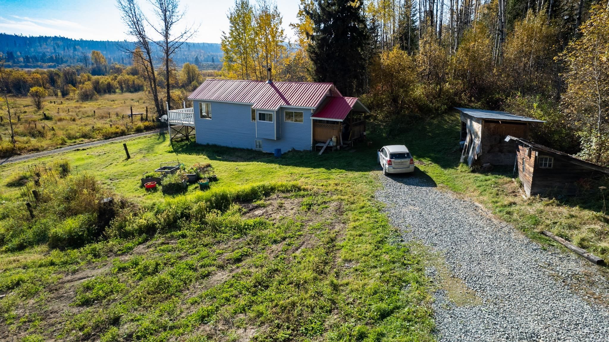 Main Photo: 30961 UPPER FRASER Road in Prince George: Giscome/Ferndale House for sale (PG Rural East)  : MLS®# R2727746