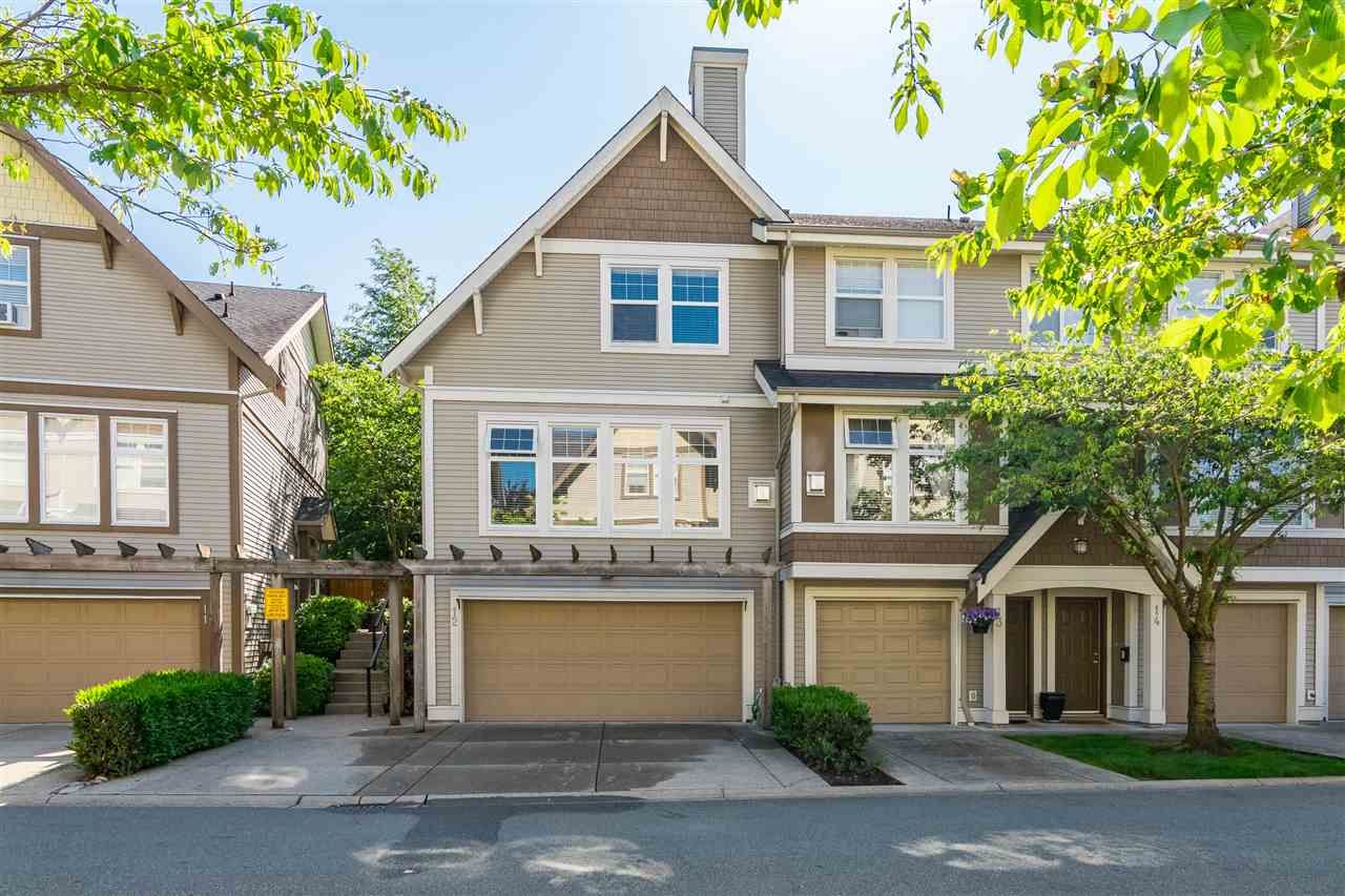 Main Photo: 12 6588 188 Street in Surrey: Cloverdale BC Townhouse for sale in "Hillcrest Place" (Cloverdale)  : MLS®# R2375051