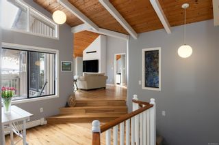 Photo 8: 5018 Lochside Dr in Saanich: SE Cordova Bay House for sale (Saanich East)  : MLS®# 963233