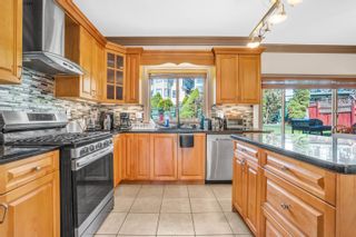 Photo 8: 2116 TURNBERRY Lane in Coquitlam: Westwood Plateau House for sale : MLS®# R2874676