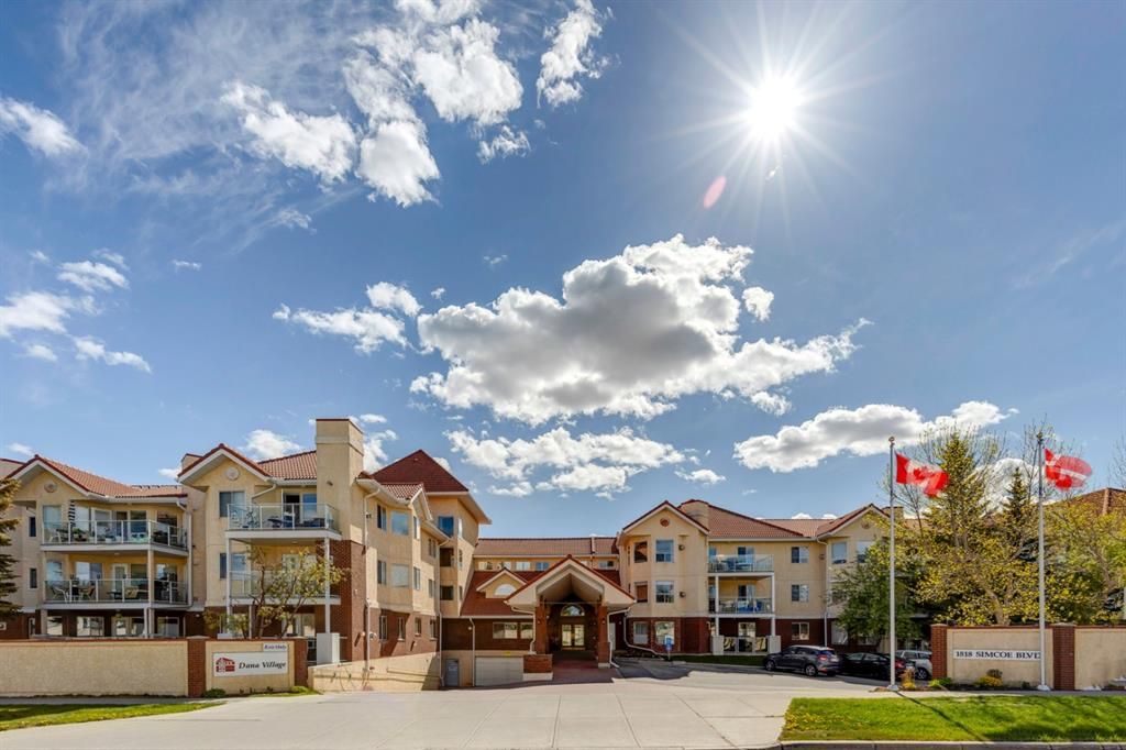 Main Photo: 1315 1818 Simcoe Boulevard SW in Calgary: Signal Hill Apartment for sale : MLS®# A1223601