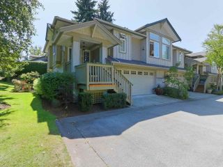 Main Photo: 19 2780 150 Street in Surrey: Sunnyside Park Surrey Townhouse for sale in "Daventry" (South Surrey White Rock)  : MLS®# R2395136