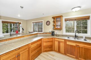 Photo 6: 2586 Rainville Rd in Langford: La Mill Hill House for sale : MLS®# 941995