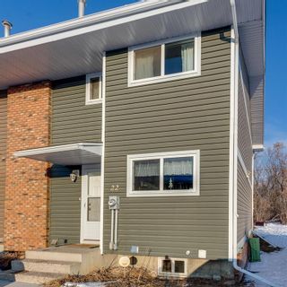 Main Photo: 22 5806 61 Street: Red Deer Row/Townhouse for sale : MLS®# A2030751