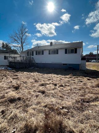 Photo 13: 86 Ohio Road in Shelburne: 407-Shelburne County Residential for sale (South Shore)  : MLS®# 202204333