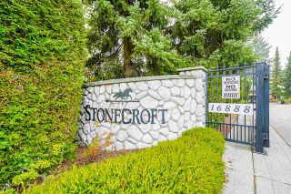 Photo 1: 36 16888 80 Avenue in Surrey: Fleetwood Tynehead Townhouse for sale in "STONECROFT" : MLS®# R2494658