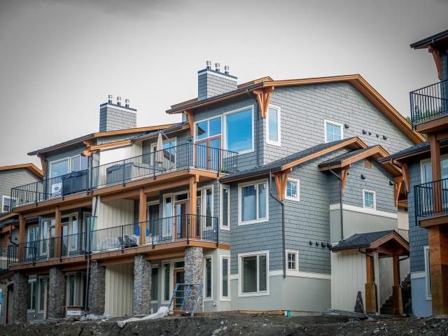 Main Photo: 23 5025 VALLEY DRIVE in Kamloops: Sun Peaks Apartment Unit for sale : MLS®# 158874
