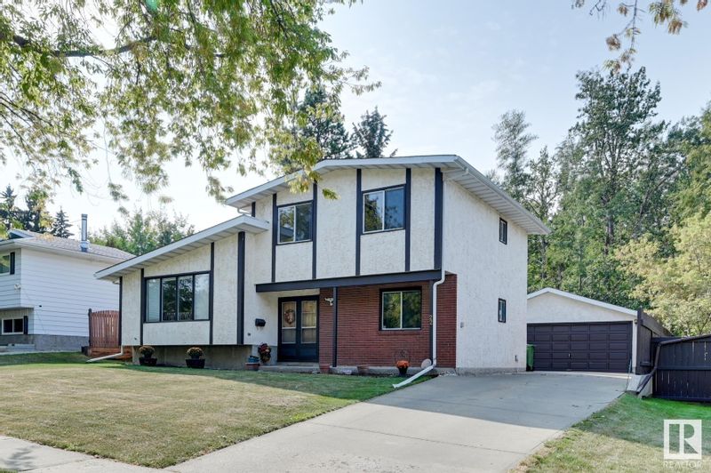 FEATURED LISTING: 22 Bocock Place St. Albert