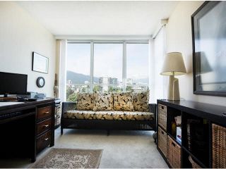 Photo 12: 1402 567 LONSDALE Avenue in North Vancouver: Lower Lonsdale Condo for sale in "THE CAMELLIA" : MLS®# V1126178