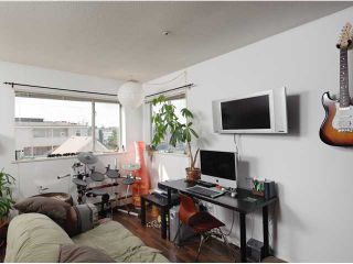 Photo 3: # 405 33 N TEMPLETON DR in Vancouver: Hastings Condo for sale in "33 NORTH" (Vancouver East)  : MLS®# V883720