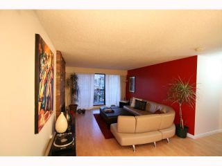 Photo 1: 103 5715 JERSEY Avenue in Burnaby: Central Park BS Condo for sale in "CAMERAY GARDENS" (Burnaby South)  : MLS®# V814457