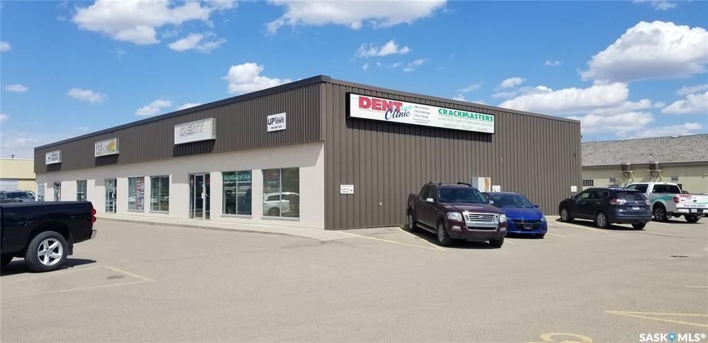 Main Photo: 702 1st Avenue North in Saskatoon: Central Industrial Commercial for sale : MLS®# SK793708