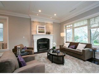 Photo 2: 4027 W 31ST Avenue in Vancouver: Dunbar House for sale (Vancouver West)  : MLS®# V981646