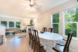 Photo 6: 15040 SPENSER Drive in Surrey: Bear Creek Green Timbers House for sale : MLS®# R2496660