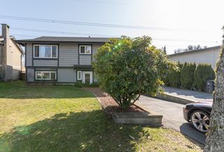 Photo 3: 8870 127 Street in Surrey: Queen Mary Park Surrey House for sale : MLS®# R2760675