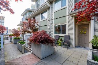 Photo 2: 12 621 LANGSIDE Avenue in Coquitlam: Coquitlam West Townhouse for sale : MLS®# R2877809