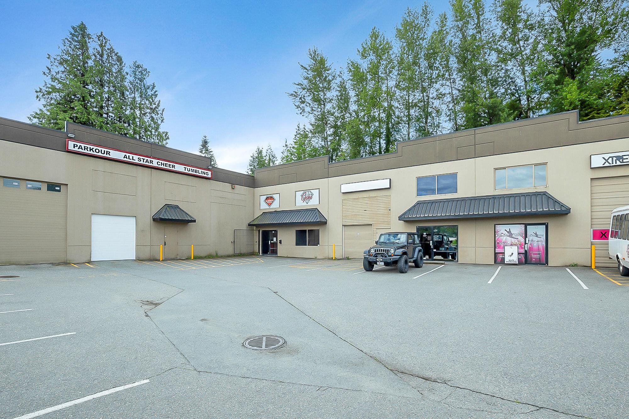 Main Photo: 13 34100 SOUTH FRASER Way in Abbotsford: Central Abbotsford Industrial for sale in "Hillside Industrial Park" : MLS®# C8044786