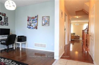 Photo 3: 15 Welland Road in Markham: Cornell House (2-Storey) for sale : MLS®# N8056918