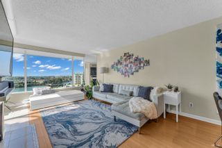 Photo 5: 1704 1065 QUAYSIDE Drive in New Westminster: Quay Condo for sale in "QUAYSIDE TOWER II" : MLS®# R2816648