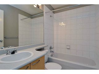 Photo 13: 19 12778 66TH Avenue in Surrey: West Newton Townhouse for sale in "HATHAWAY VILLAGE" : MLS®# F1451418